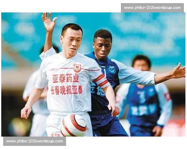 重庆国脚赛后饮酒风波：职业边界争议与舆论撕裂